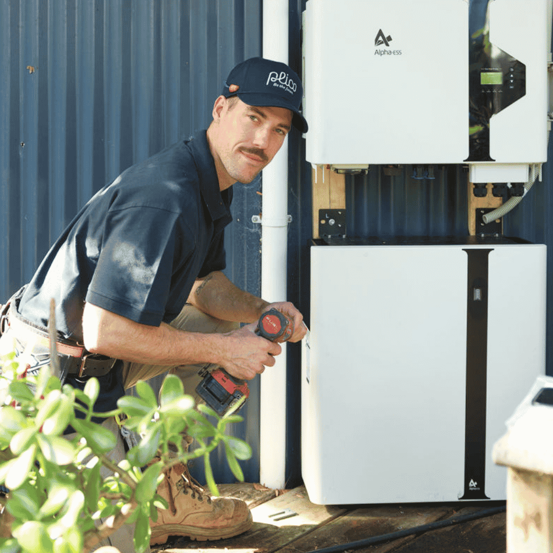 Plico Battery Installer