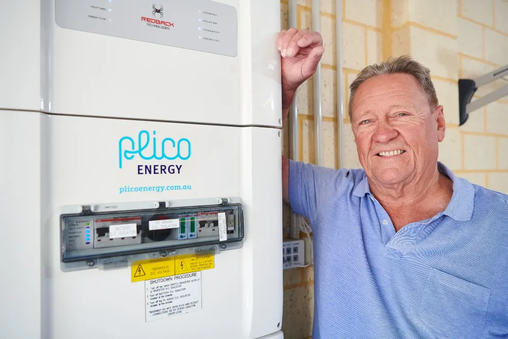 Plico Energy member with his solar battery system